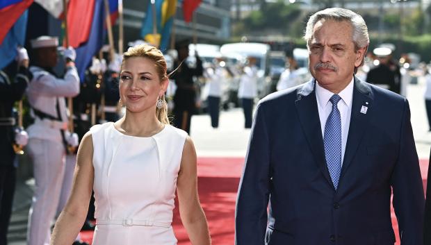 La exprimera dama de Argentina Fabiola Yanez y el expresidente Alberto Fernández (2022)