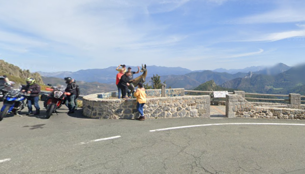 El mirador del Corzo en la N-625, insólito