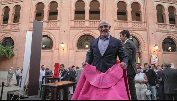 Luis de la Fuente homenajeado en Las Ventas