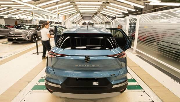 Austral, Espace, Rafale, Captur y Symbioz; híbridos Renault producidos en España