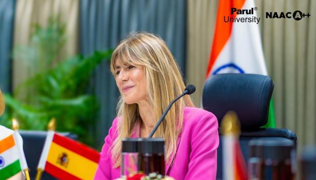 Begoña Gómez, en el encuentro que le organizaron en la Universidad de Parul