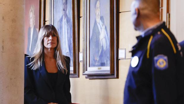 Begoña Gómez, esposa del presidente del gobierno Pedro Sánchez, en la comisión de investigación