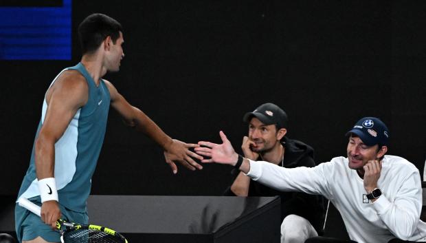 Carlos Alcaraz junto a Juan Carlos Ferrero