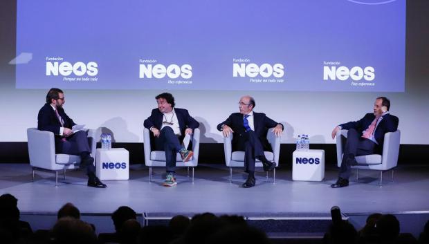 Segunda mesa acto NEOS