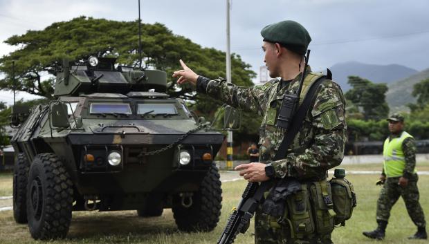 Miembros del Ejército colombiano en la zona fronteriza con Venezuela