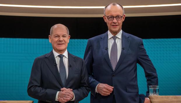 Olaf Scholz y Friedrich Merz en el primer debate electoral en Alemania