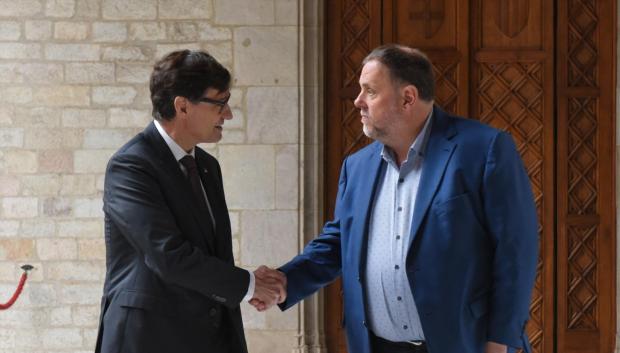 Salvador Illa y Oriol Junqueras, este sábado en el Palacio de la Generalitat de Cataluña