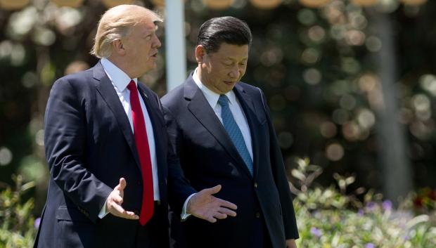 Donald Trump junto a Xi Jinping en una imagen de archivo