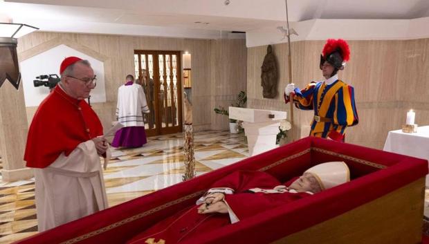 El Papa Francisco, de cuerpo presente