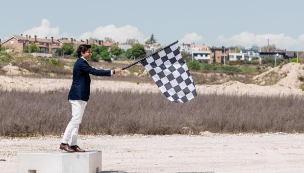 El piloto de Fómula 1, Carlos Sainz, durante la presentación del circuito de Fórmula 1 Madring