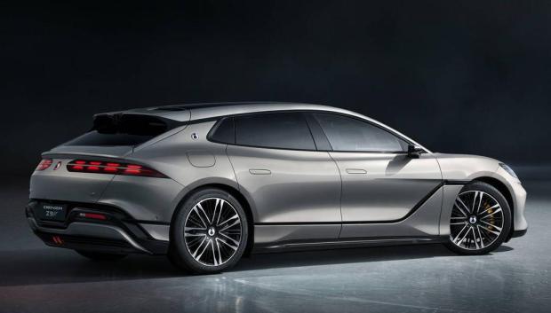 Denza Z9 GT, un deportivo espectacular con versiones eléctrica e híbrida