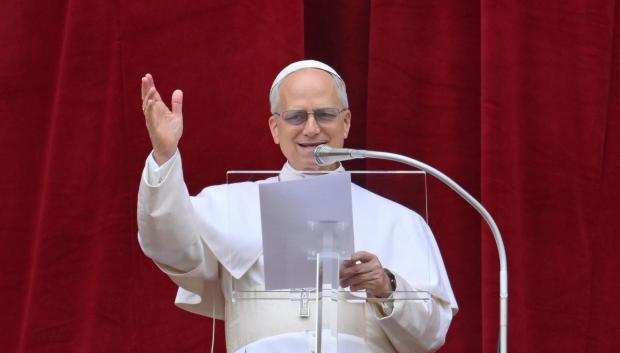 Por otro lado, León XIV ha pedido por las vocaciones, especialmente al sacerdocio y a la vida religiosa