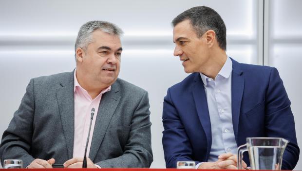 Pedro Sánchez y Santos Cerdán en la Ejecutiva Federal del PSOE de 2023