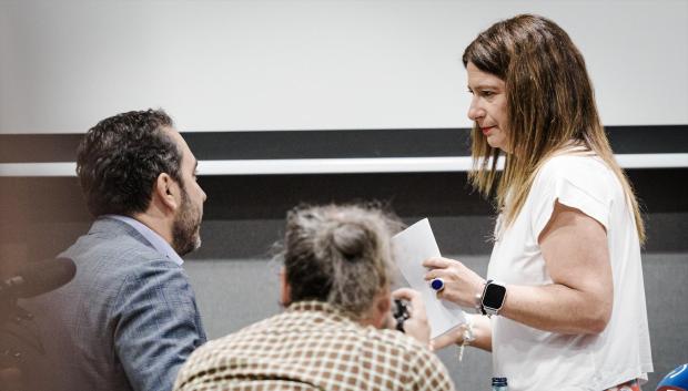 La fontanera de Moncloa, Leire Díez, en un momento tenso con Víctor de Aldama.