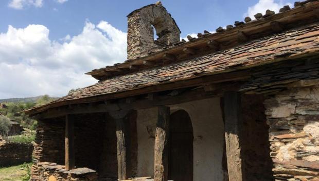 Casa típica de La Vereda a base de pizarra