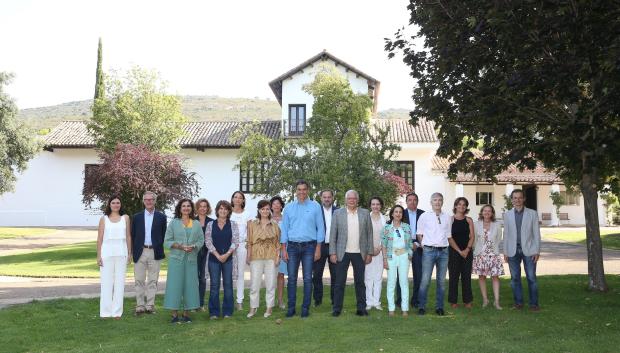 Sánchez reúne a sus ministros para impulsar un Gobierno que aspira a trascender la presente legislatura
25/8/2018