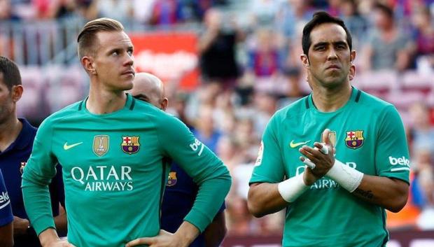 Claudio Bravo ha sido el único que ha podido disputarle el puesto al alemán
