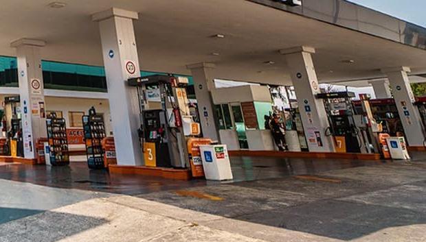 Aunque una gasolinera esté vacía no da igual qué surtidor elegimos