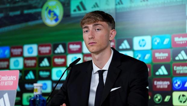 Dean Huijsen, clave en la llegada de Mastantuono al Real Madrid