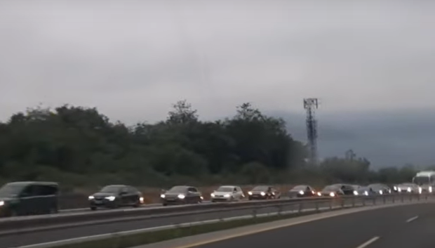 La A-66 se convierte en un embudo en el Huerna