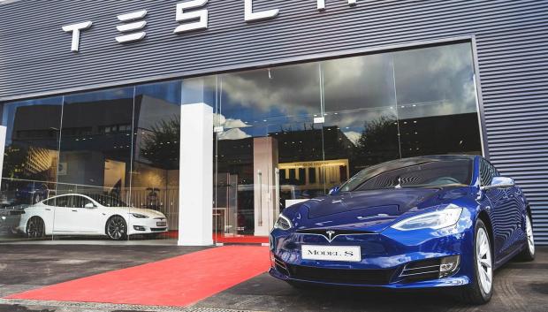 Tesla abrió la electrificación en España