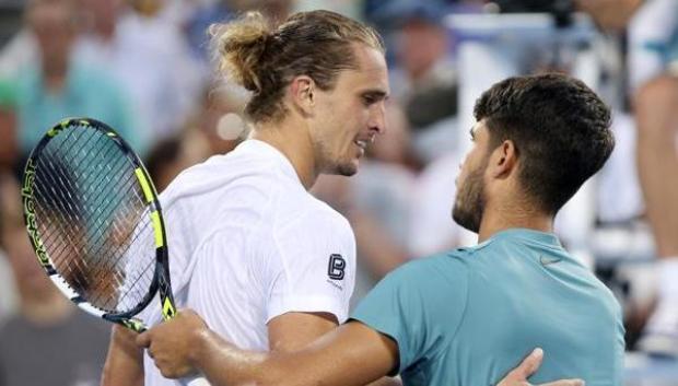 Carlos Alcaraz y  Alexander Zverev en las semifinales del torneo celebrado en Cincinnati