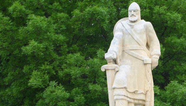 Estatua de Álvar Fáñez