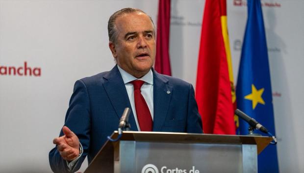 El alcalde de Talavera y presidente de la FEMP CLM; José Julián Gregorio
