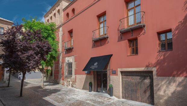 Fachada Hotel Eugenia de Montijo