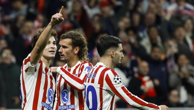 Julián Álvarez festeja el primer gol del Atlético de Madrid