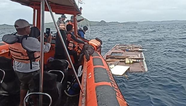 Indonesia encuentra restos del barco en el que viaja la familia española desaparecida