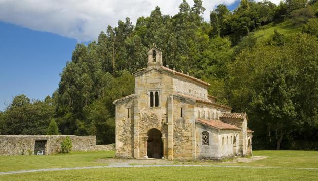 San Salvador de Valdediós, conocido como "El Conventín"