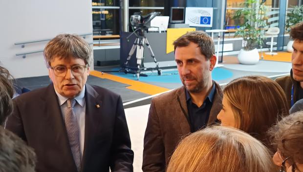 Carles Puigdemont y Toni Comin, en el Parlamento Europeo