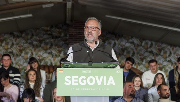 El candidato a la Presidencia de la Junta, Carlos Pollán, participa en un acto preelectoral en Segovia