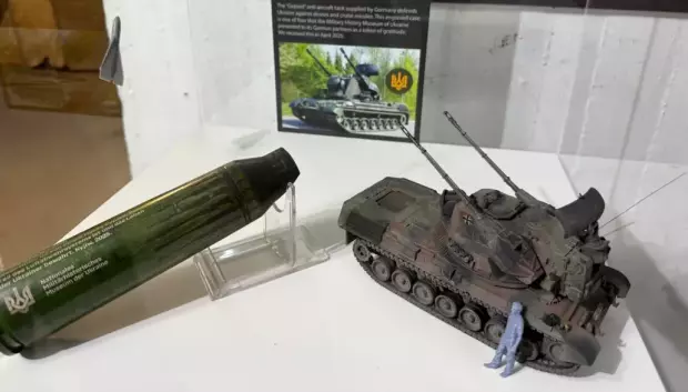 Casquillo del cartucho de un tanque antiaéreo Gepard