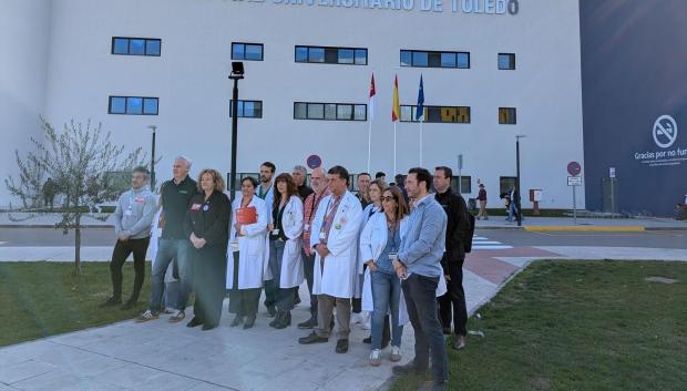 Sindicatos sanitarios a las puertas del Hospital Universitario de Toledo