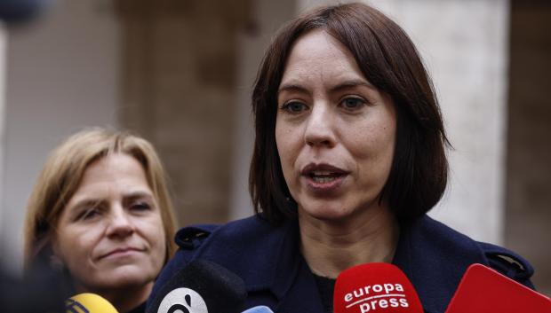 Imagen de la ministra de Ciencia, Diana Morant, y de la delegada del Gobierno en la Comunidad Valenciana, Pilar Bernabé