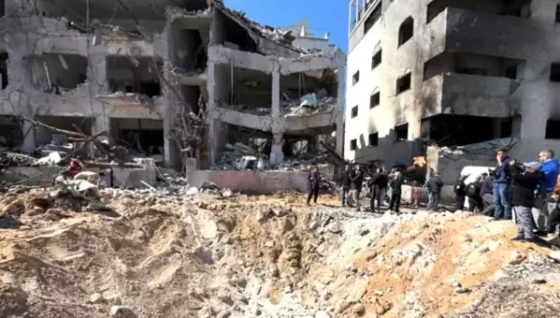 Un edificio de la Ciudad Blanca dañado