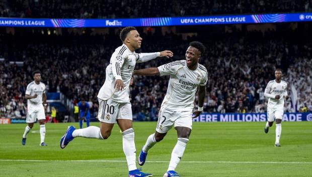 Mbappé y Vinicius celebran un gol esta temporada