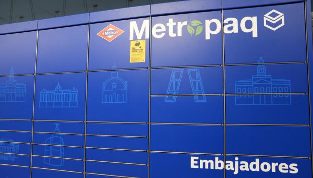 MEtropaq en la estación de Embajadores
