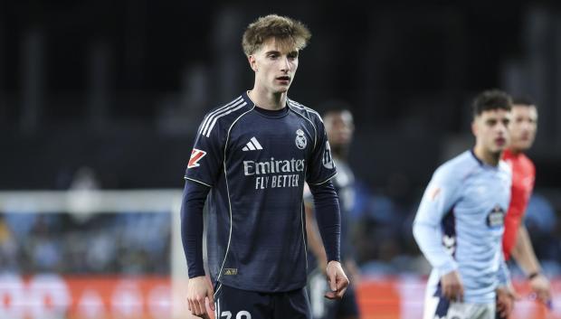 César Palacios, en un partido con el Real Madrid