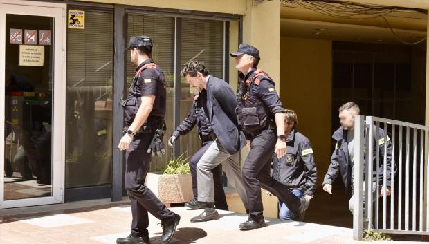 Jonathan Andic, el hijo del fundador de Mango, a su llegada al Juzgado de Instrucción 5 de Martorell