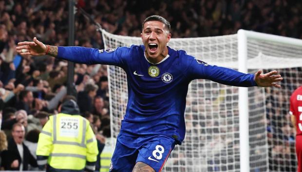Enzo Fernández celebra un gol con el Chelsea