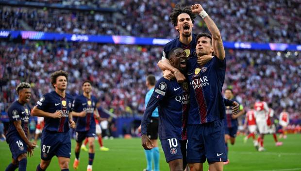 Dembélé celebra el gol del PSG para empatar la final de Champions