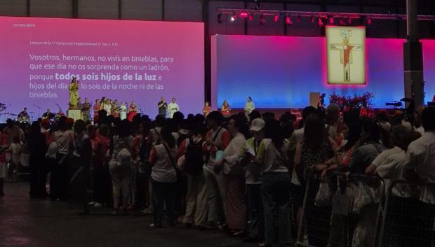 Rezo de Laudes en IFEMA antes del encuentro del Papa con los voluntarios