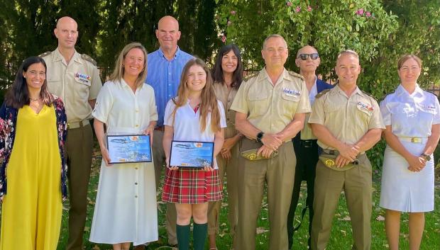 Entrega del premio del concurso 'Carta a un militar español' en Córdoba