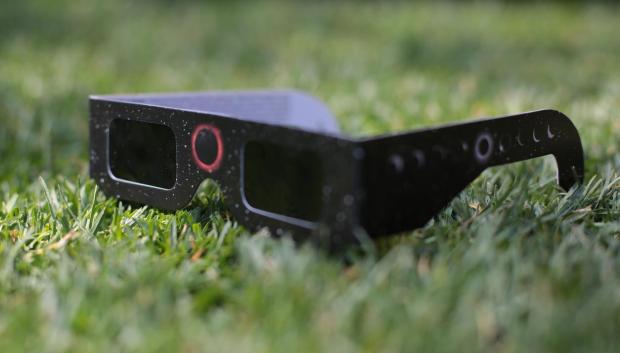 Gafas para eclipses