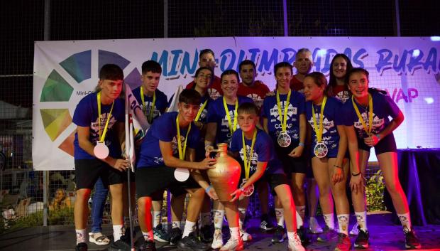 Los Pipiolitos, ganadores de la categoría B