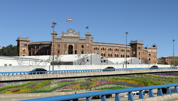 Comienza la instalación de los jardines verticales en la M-30