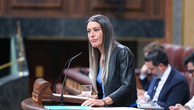 La portavoz de Junts en el Congreso, Miriam Nogueras, interviene durante una sesión plenaria en el Congreso de los Diputados